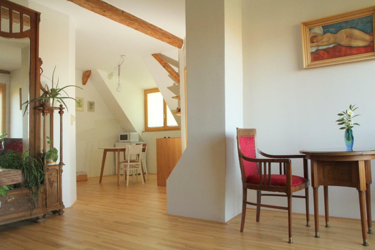 Apartman Nella Valtice Eksteriør bilde